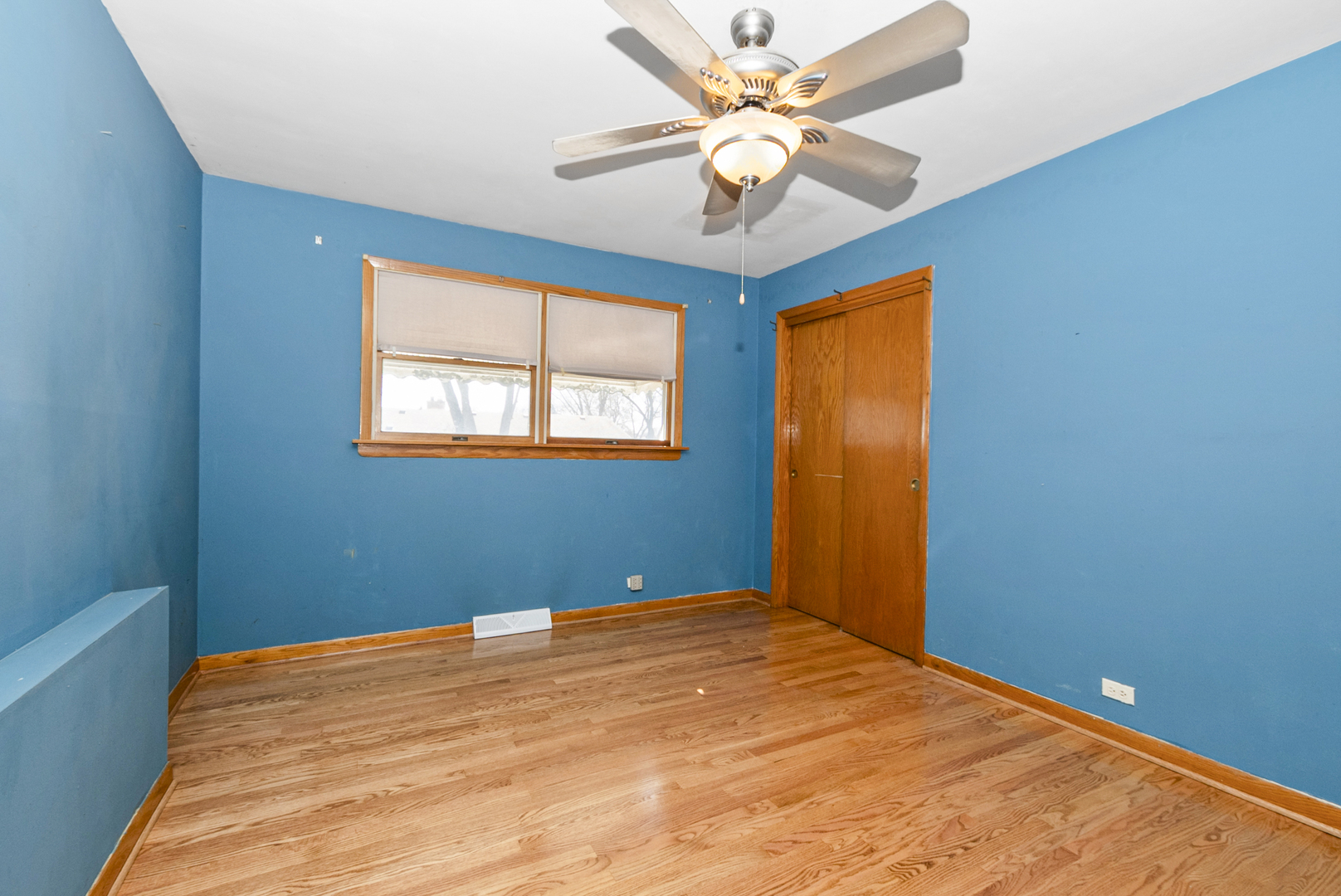 14455 Kedvale Avenue, Midlothian, IL 60445