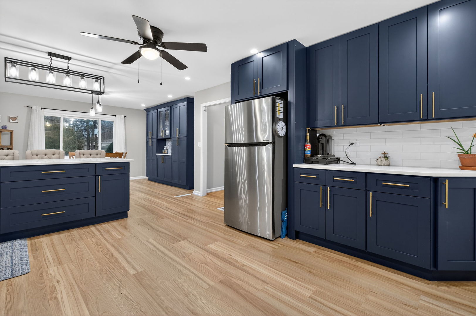 1111 N Cedar Road, New Lenox, IL 60451