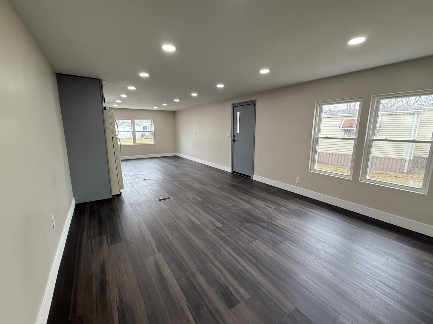 53 Brushwood Drive, Matteson, IL 60443