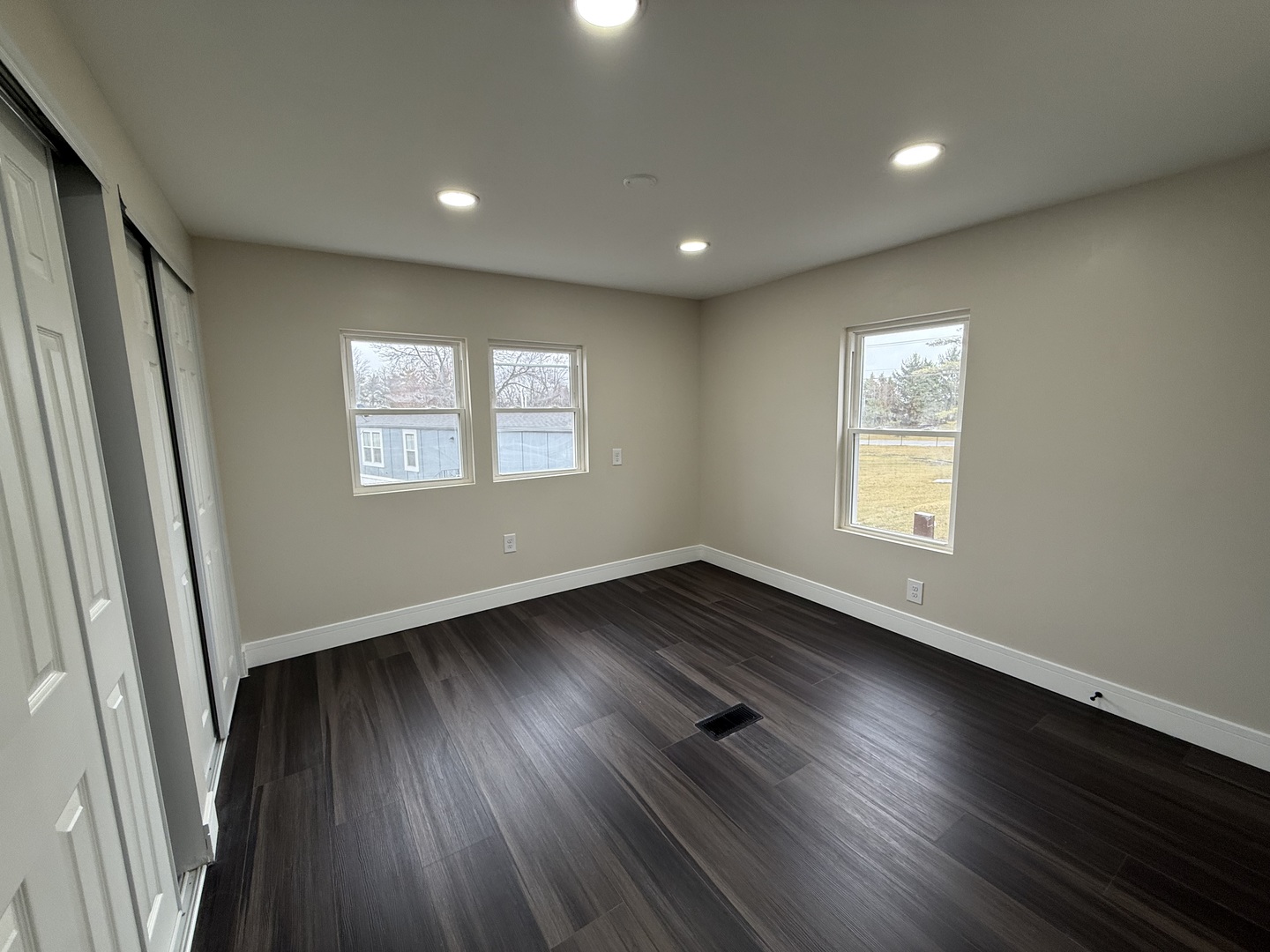 53 Brushwood Drive, Matteson, IL 60443