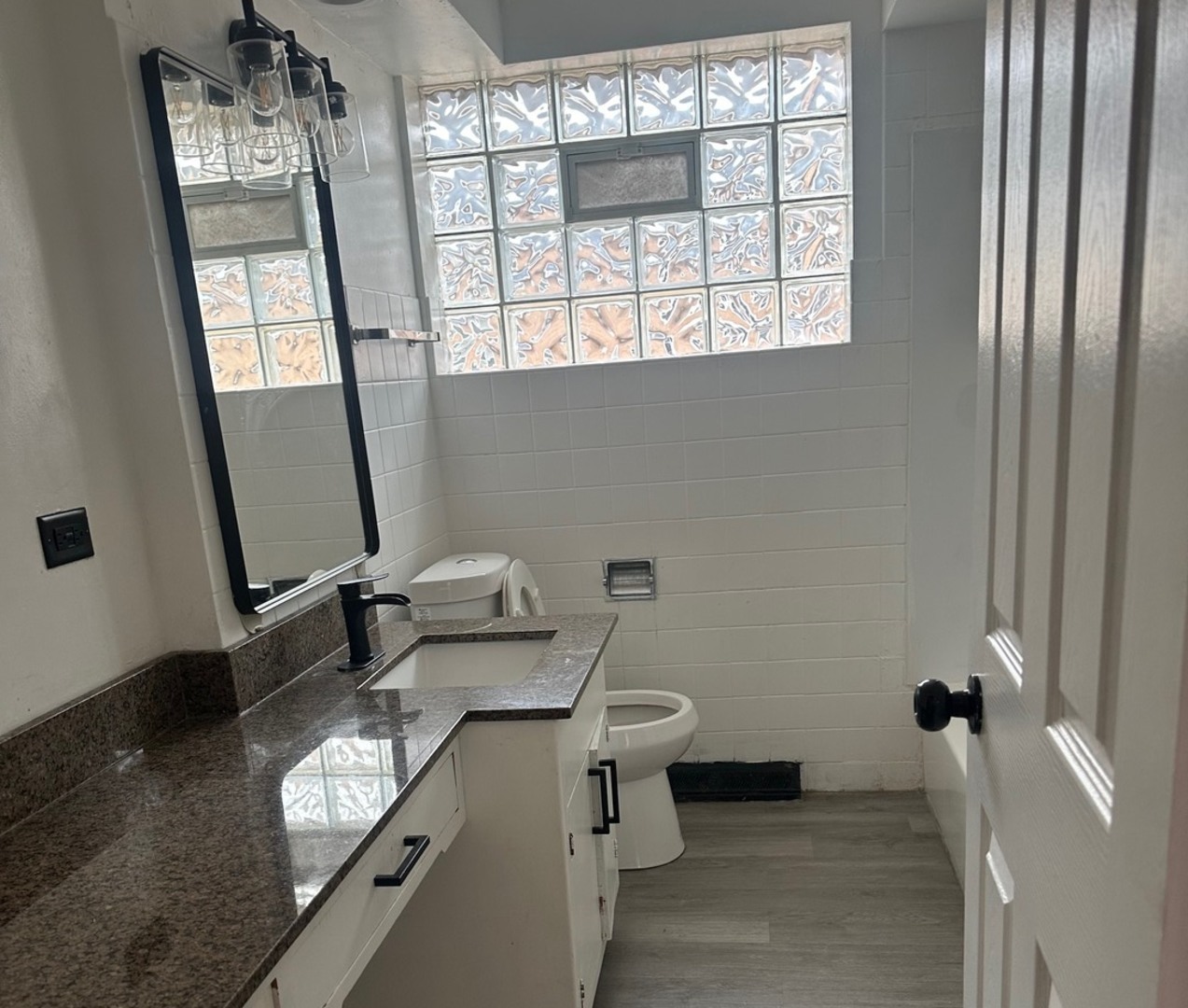 13620 S Atlantic Avenue, Riverdale, IL 60827