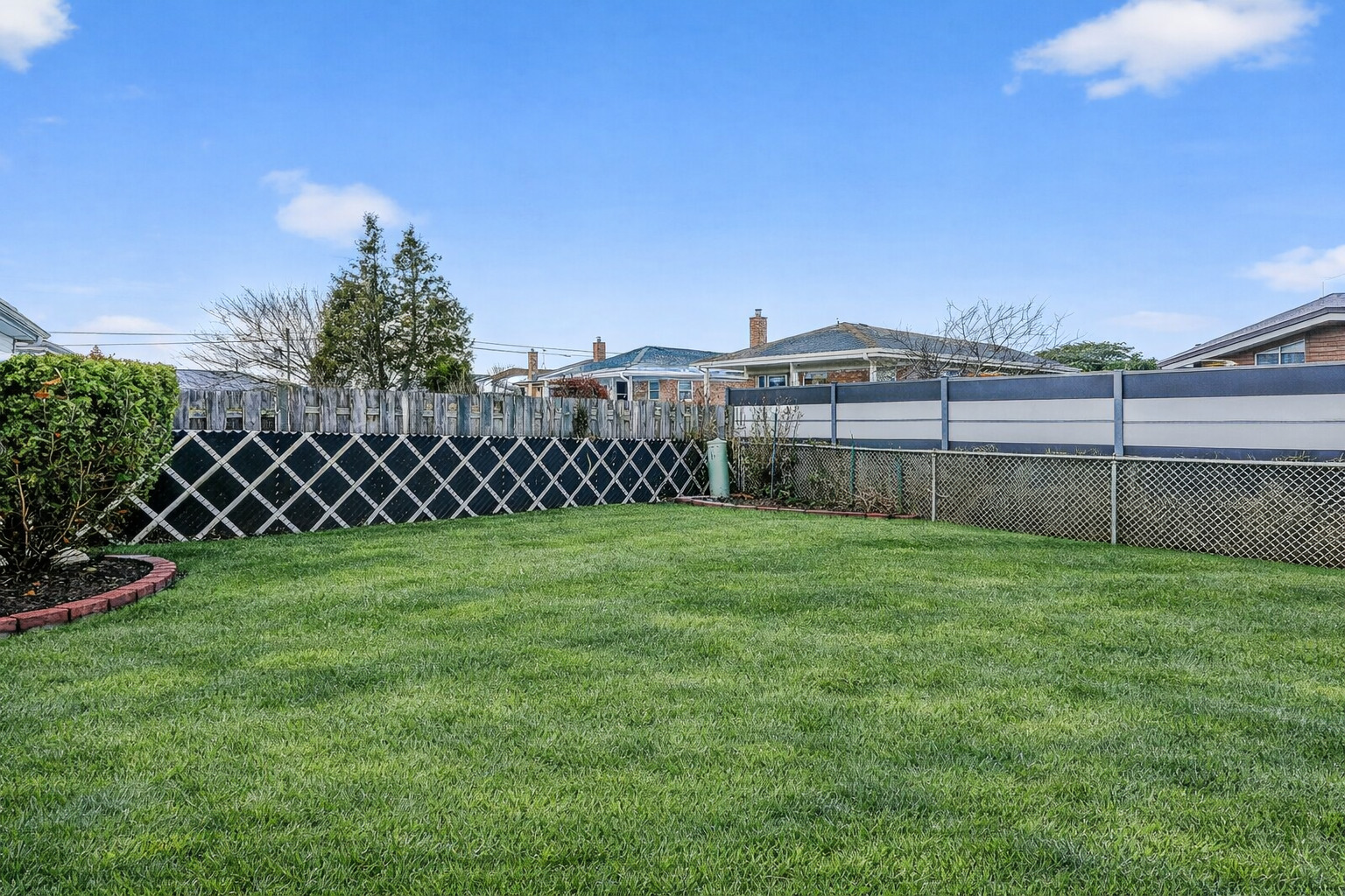 7624 W Ainslie Street, Harwood Heights, IL 60706