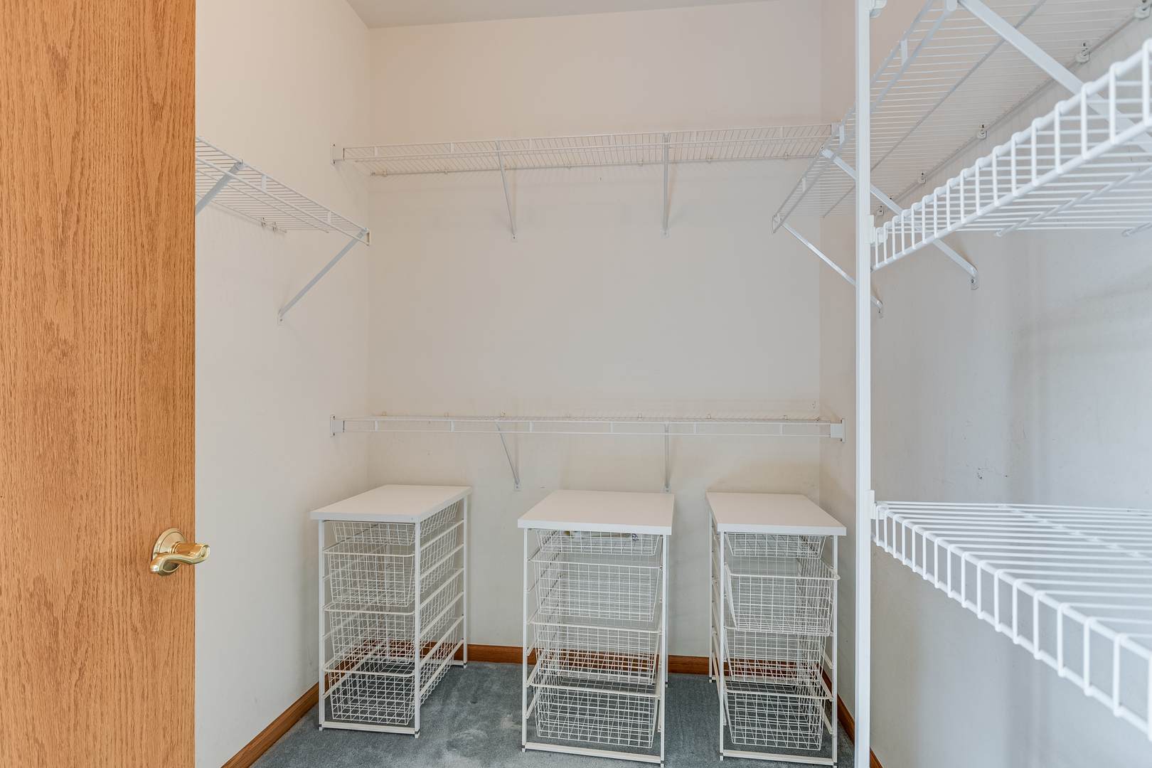 16134 Powderhorn Lake Way, Crest Hill, IL 60403