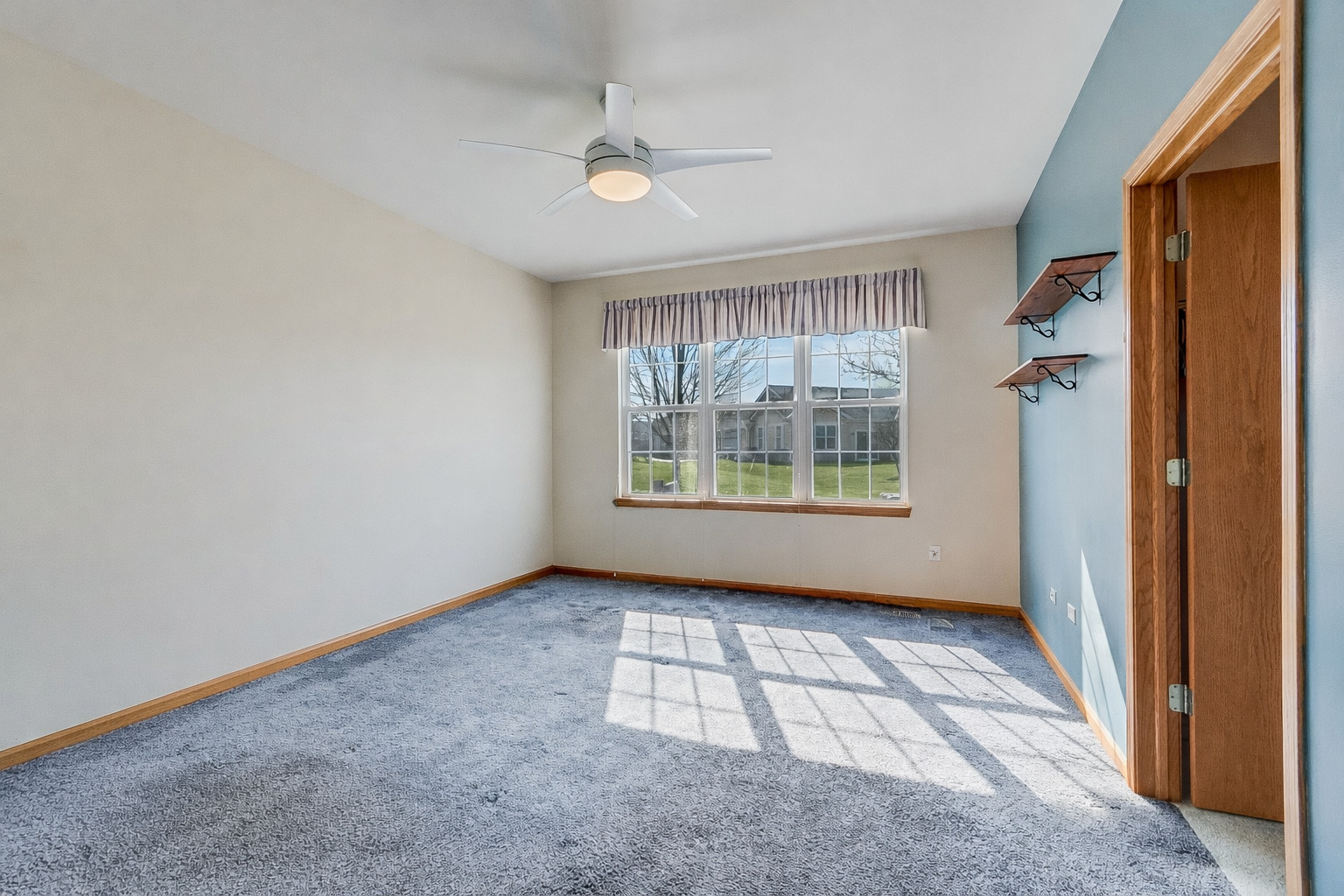 16134 Powderhorn Lake Way, Crest Hill, IL 60403