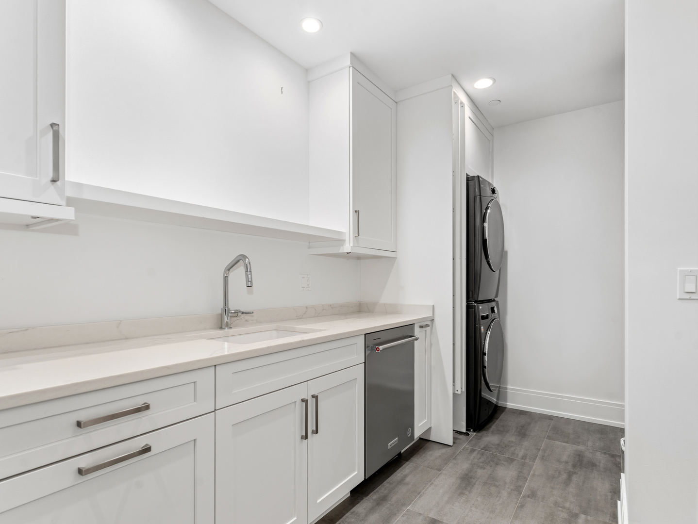 Naperville, IL 60540