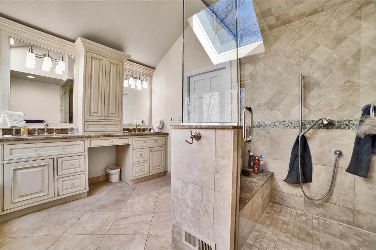 791 Duxbury Lane, Bartlett, IL 60103