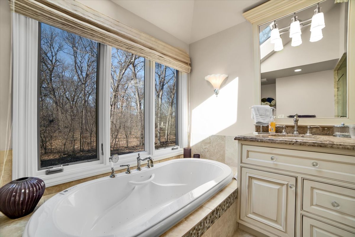 791 Duxbury Lane, Bartlett, IL 60103