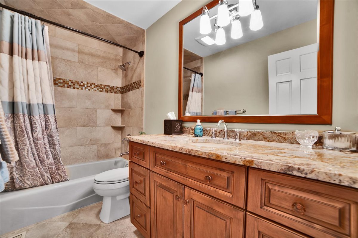 791 Duxbury Lane, Bartlett, IL 60103