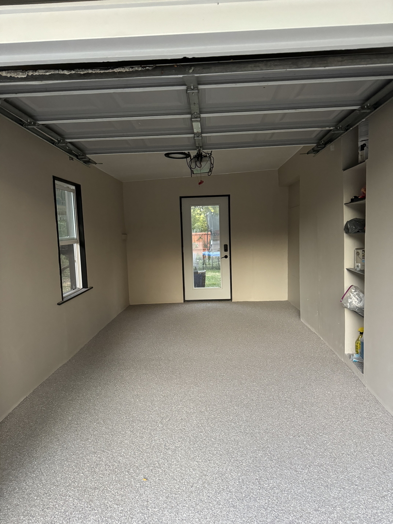 289 Oxford Road, Des Plaines, IL 60016