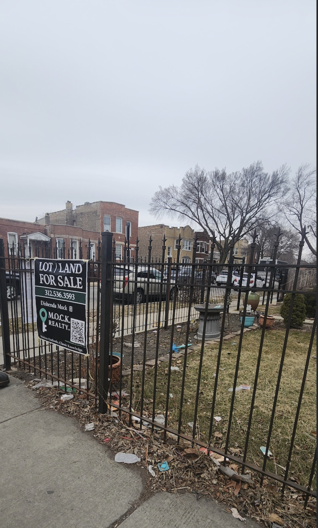 1001 N Hamlin Avenue, Chicago, IL 60651