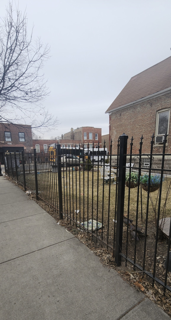 1001 N Hamlin Avenue, Chicago, IL 60651