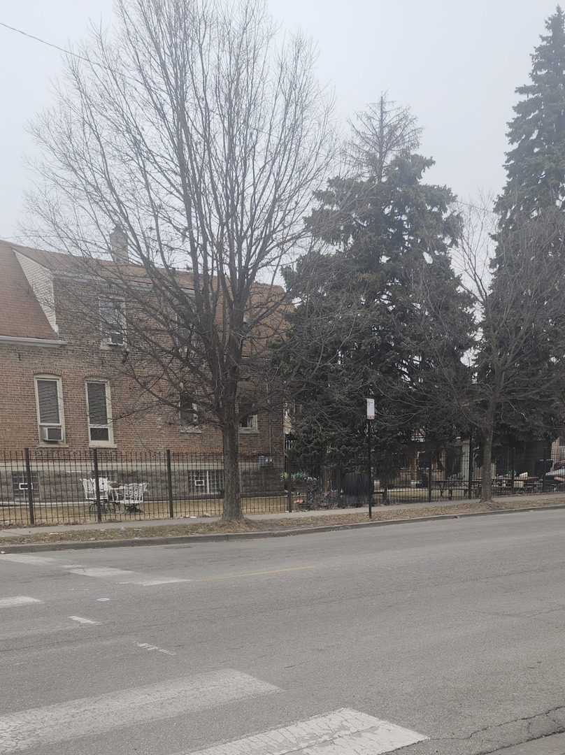 1001 N Hamlin Avenue, Chicago, IL 60651