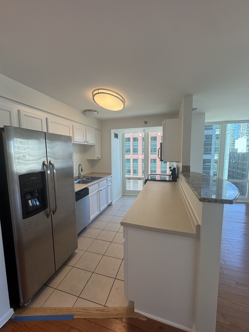 345 N La Salle Drive #801, Chicago, IL 60654