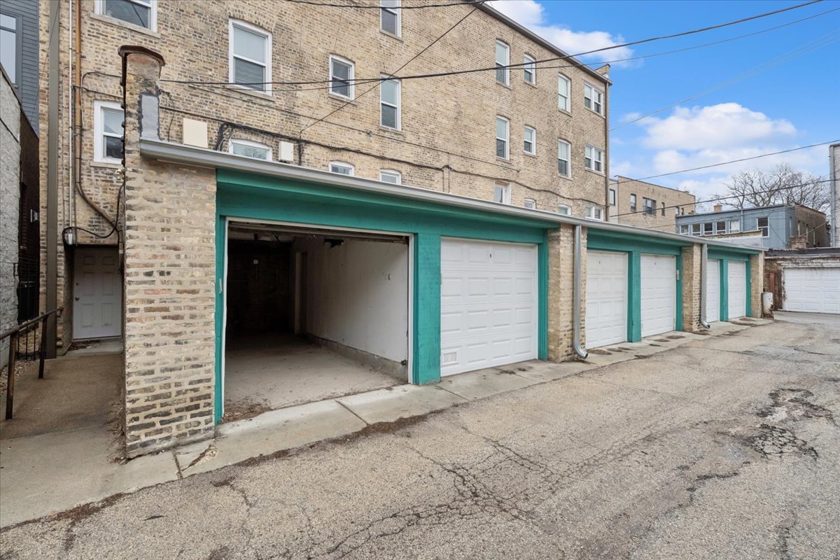 1419 W Catalpa Avenue #1N, Chicago, IL 60640