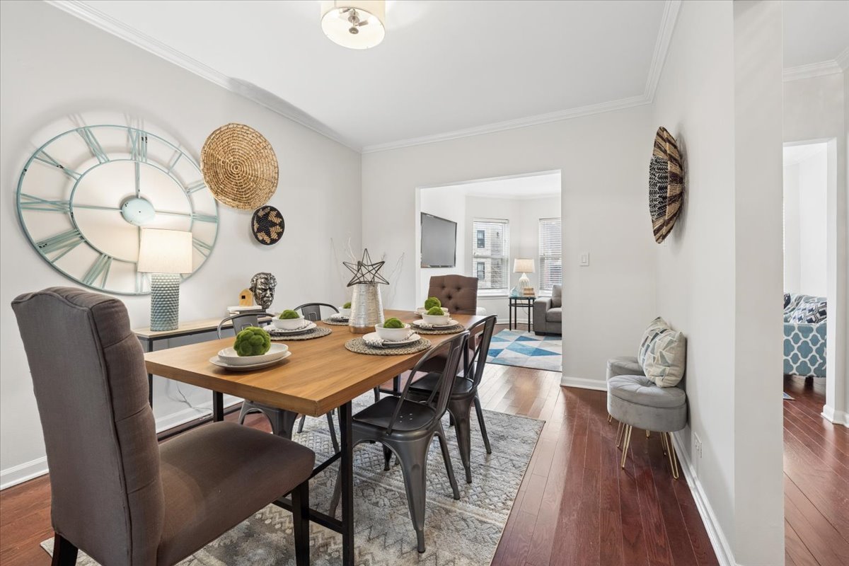 1419 W Catalpa Avenue #1N, Chicago, IL 60640