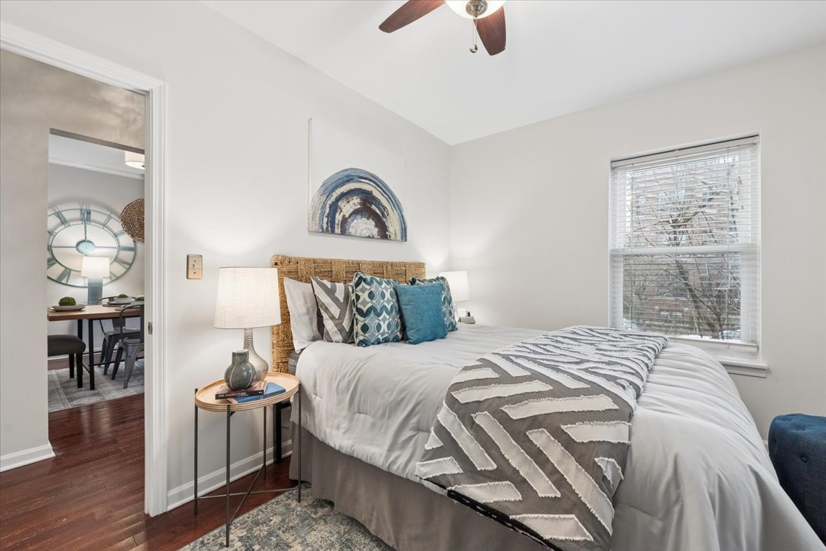 1419 W Catalpa Avenue #1N, Chicago, IL 60640