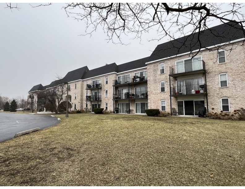 5201 Carriageway Drive #C317, Rolling Meadows, IL 60008