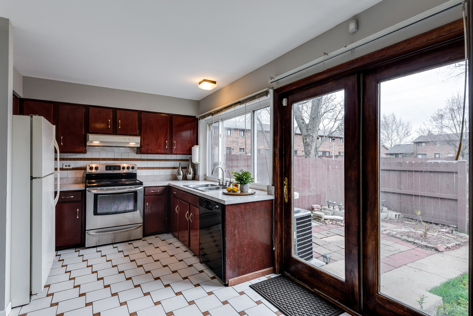 Villa Park, IL 60181