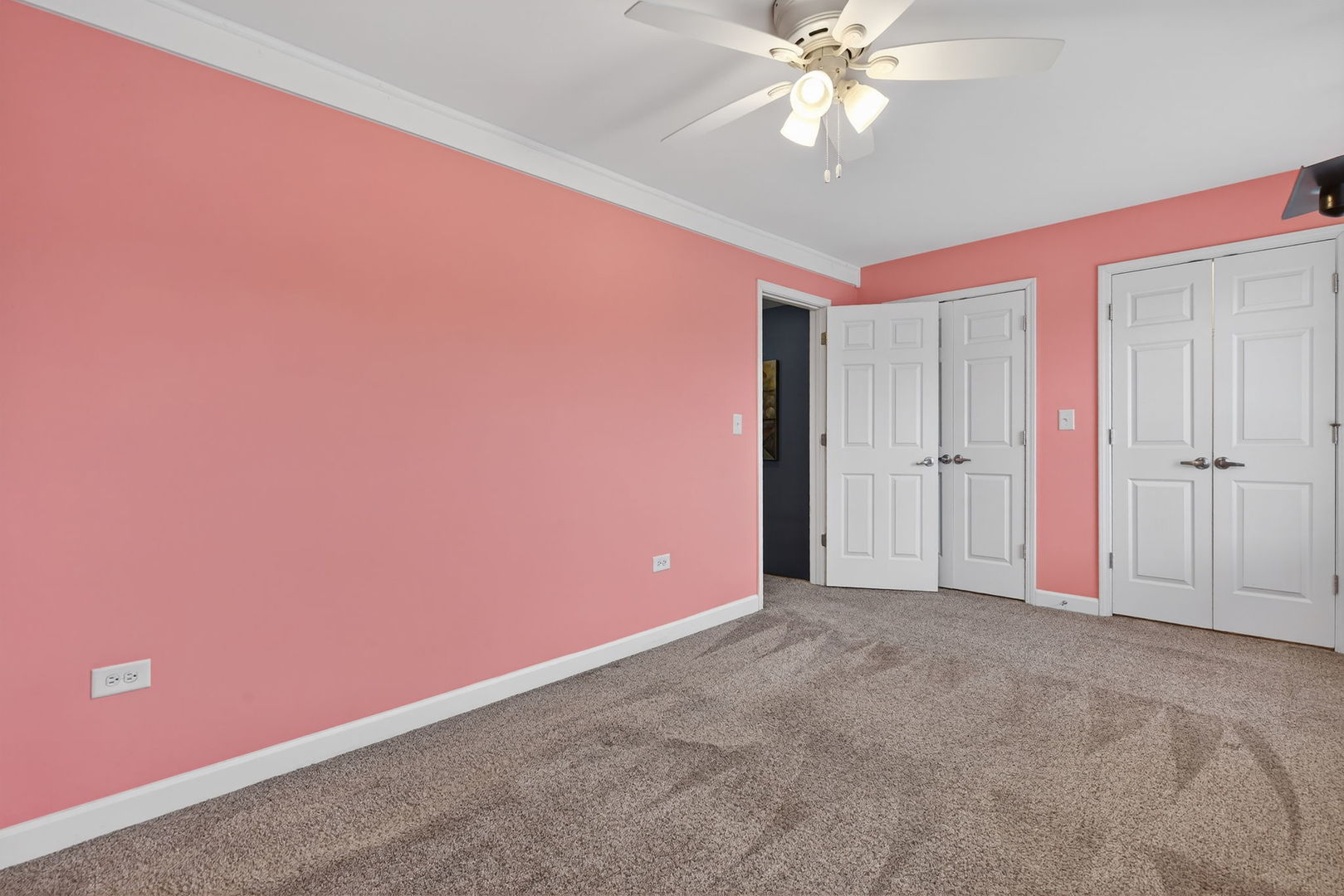 10420 S Walden Parkway, Chicago, IL 60643