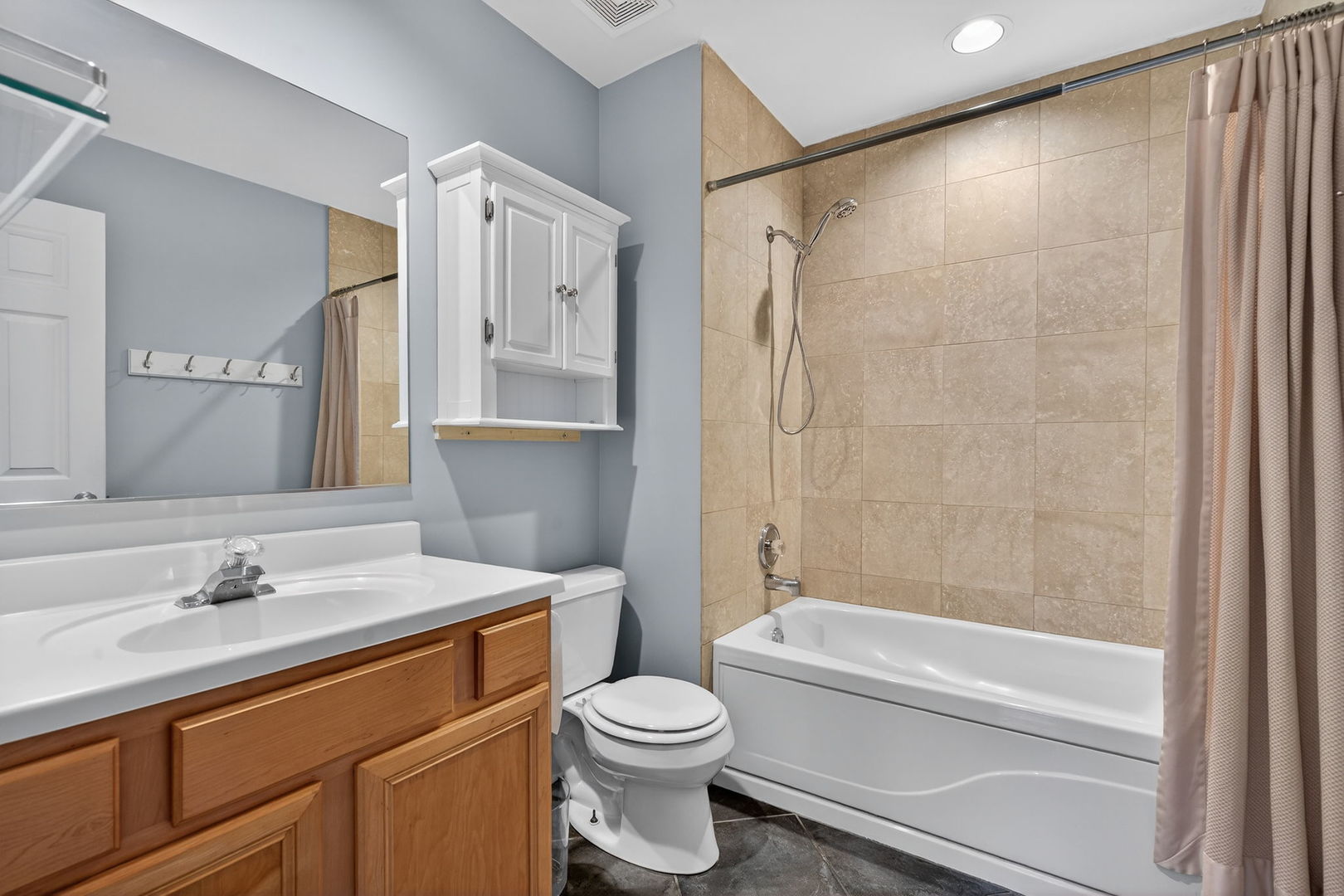 10420 S Walden Parkway, Chicago, IL 60643