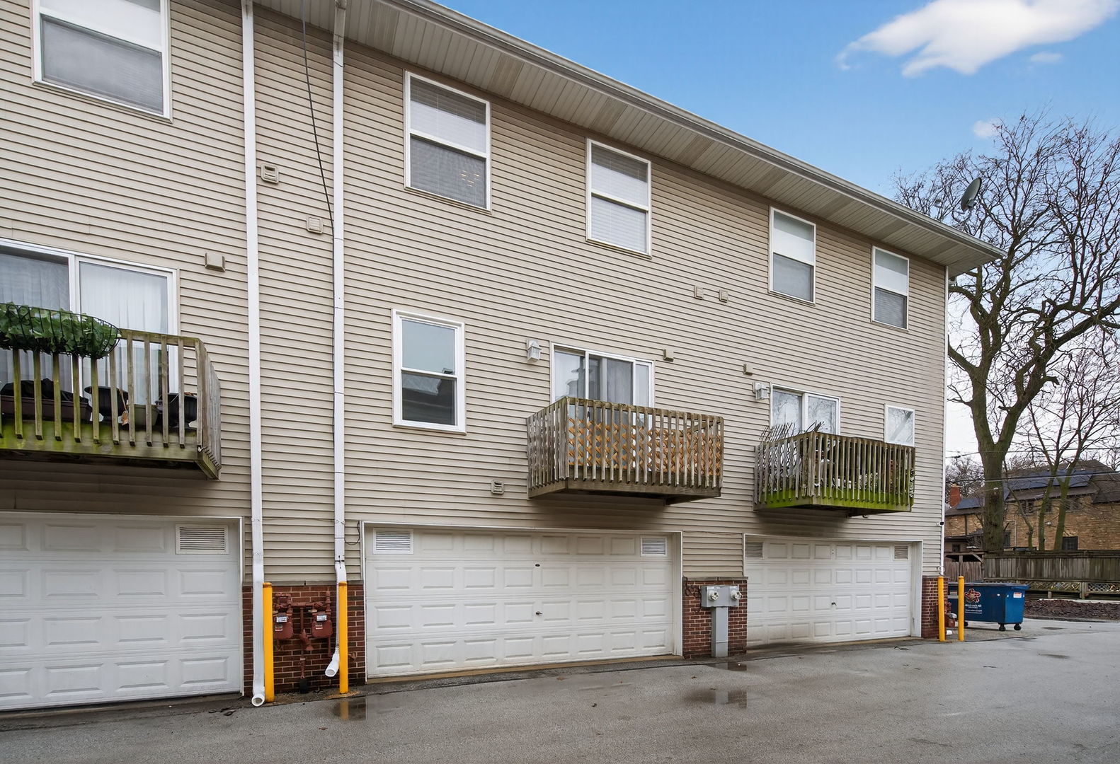 10420 S Walden Parkway, Chicago, IL 60643