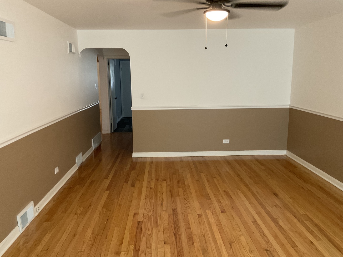 10929 S Eberhart Avenue, Chicago, IL 60628