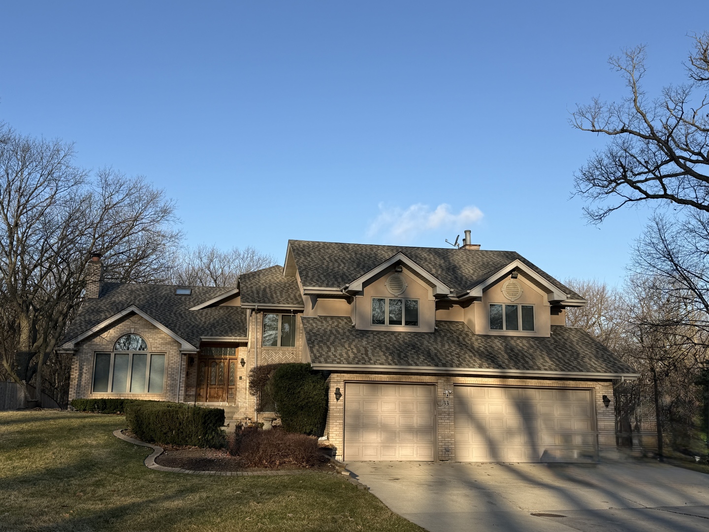 33 W Eureka Drive, Lemont, IL 60439