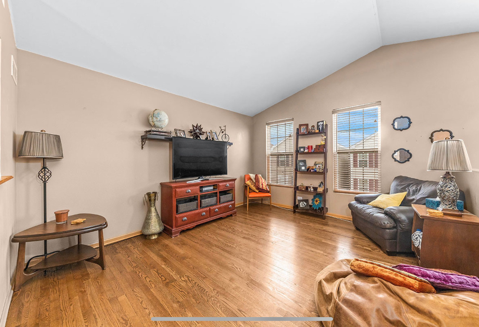 695 Serendipity Drive, Aurora, IL 60504