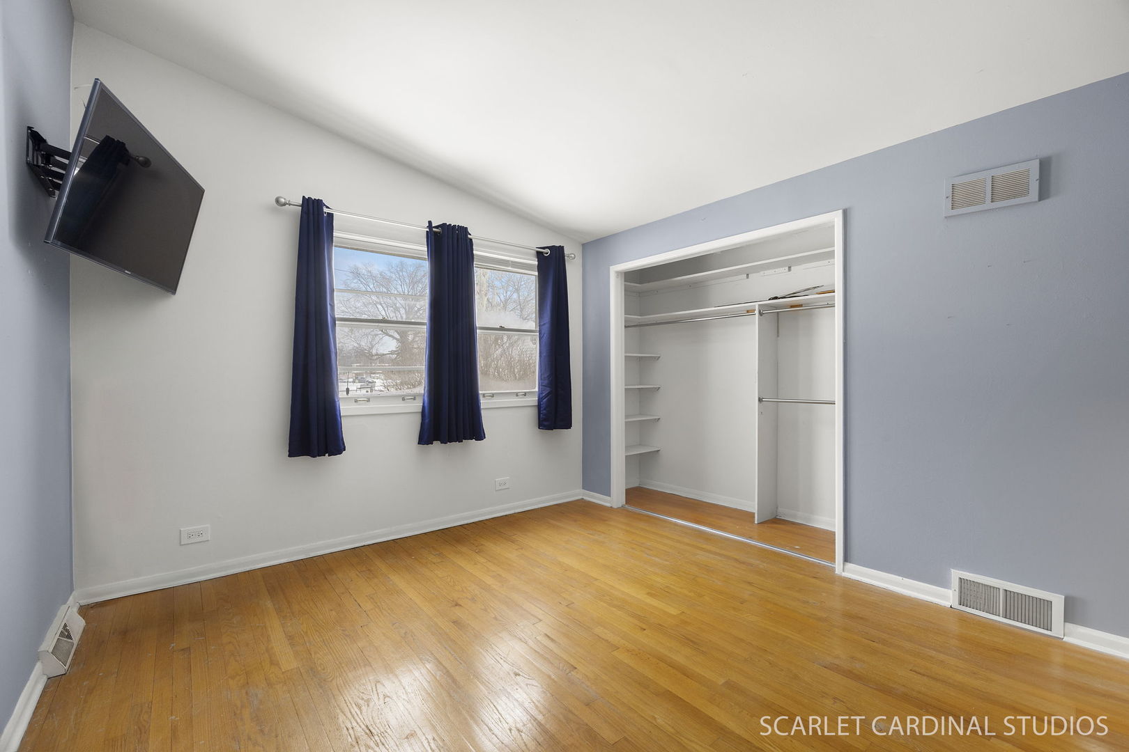 5 Chase Court, Lombard, IL 60148