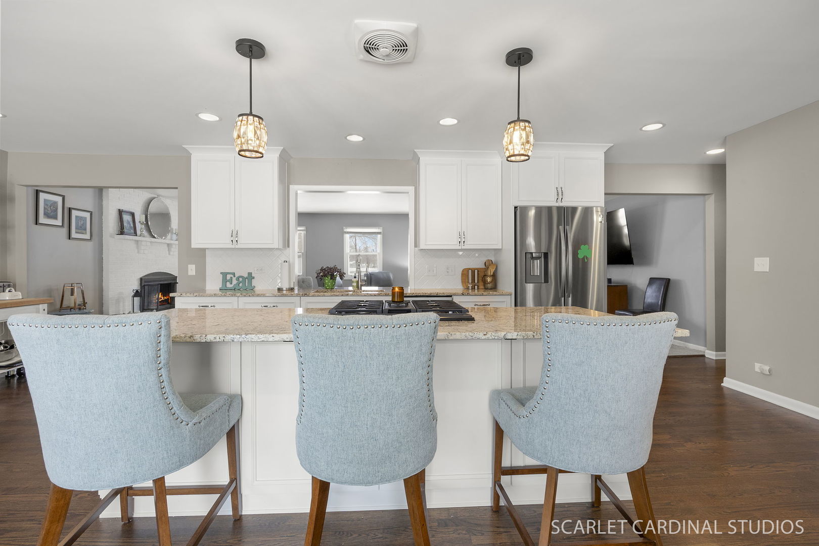 5 Chase Court, Lombard, IL 60148