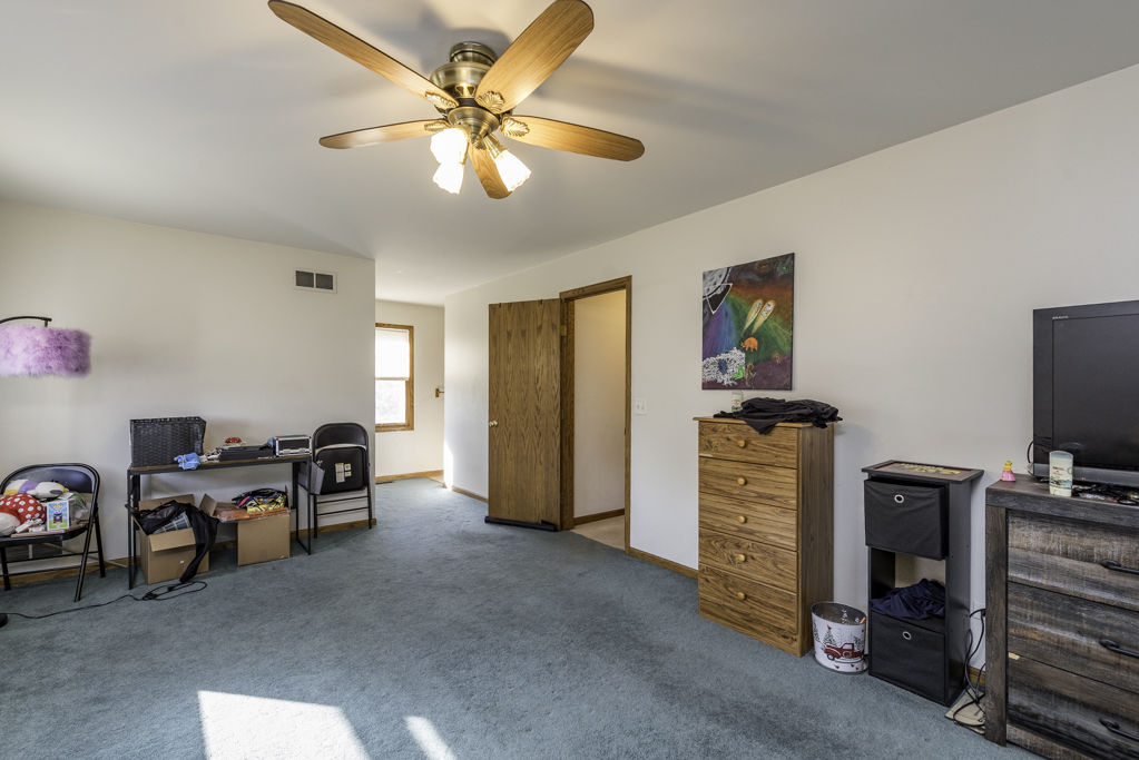 514 Judith Court, Winthrop Harbor, IL 60096