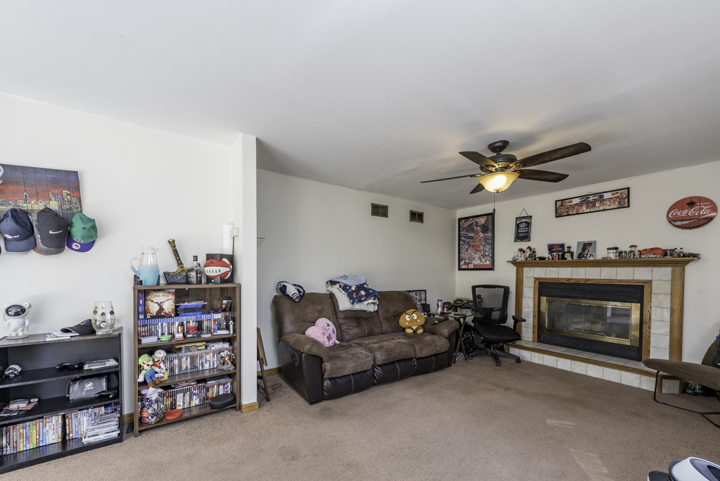 514 Judith Court, Winthrop Harbor, IL 60096