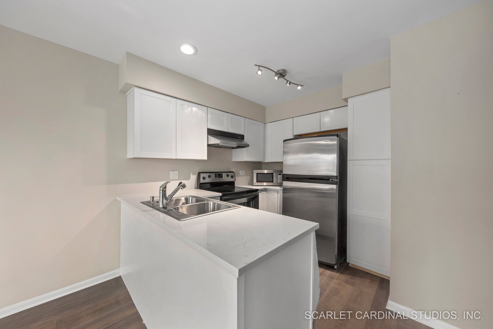 1482 W Jefferson Avenue #D, Naperville, IL 60540