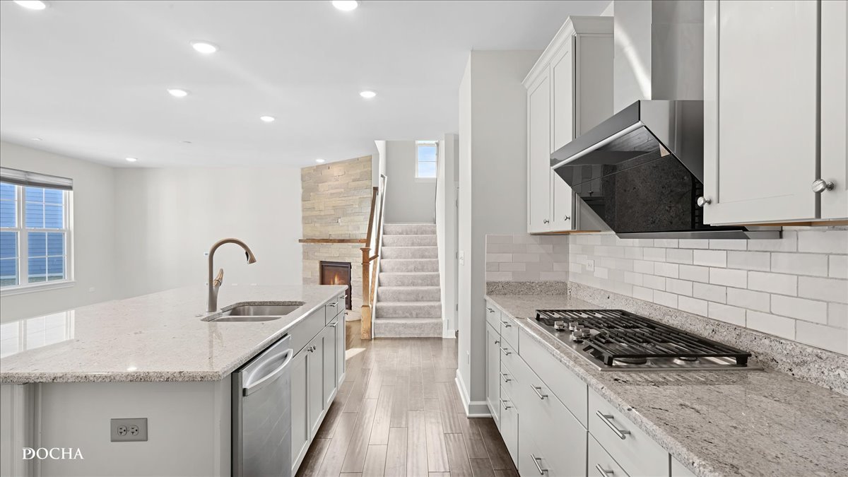 Naperville, IL 60564