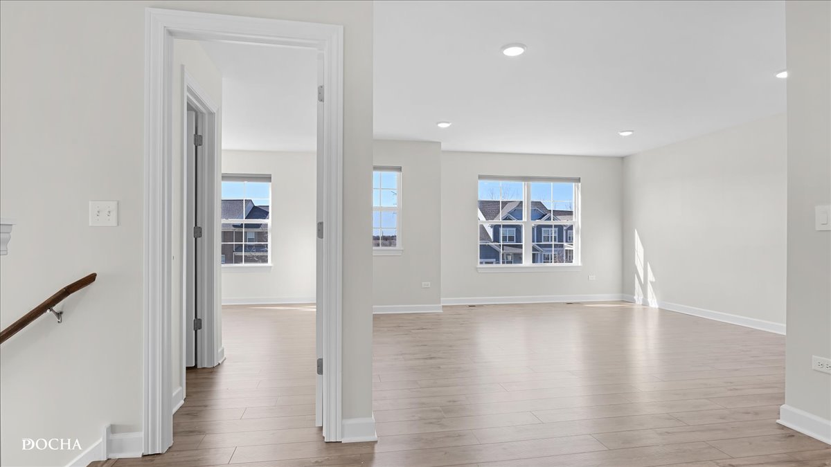 Naperville, IL 60564