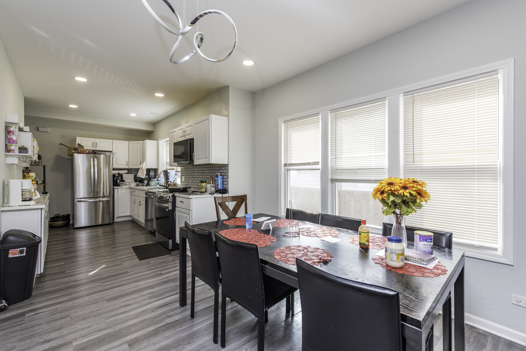 705 Massena Avenue, Waukegan, IL 60085