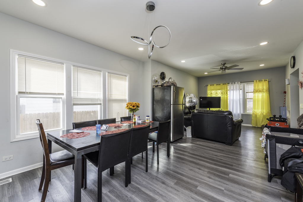 705 Massena Avenue, Waukegan, IL 60085