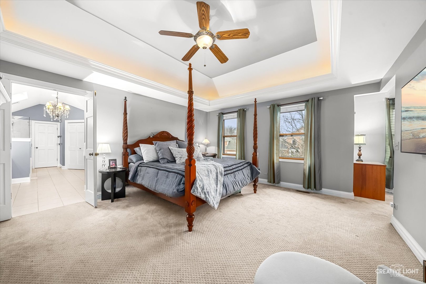 1909 Montclair Drive, Naperville, IL 60565