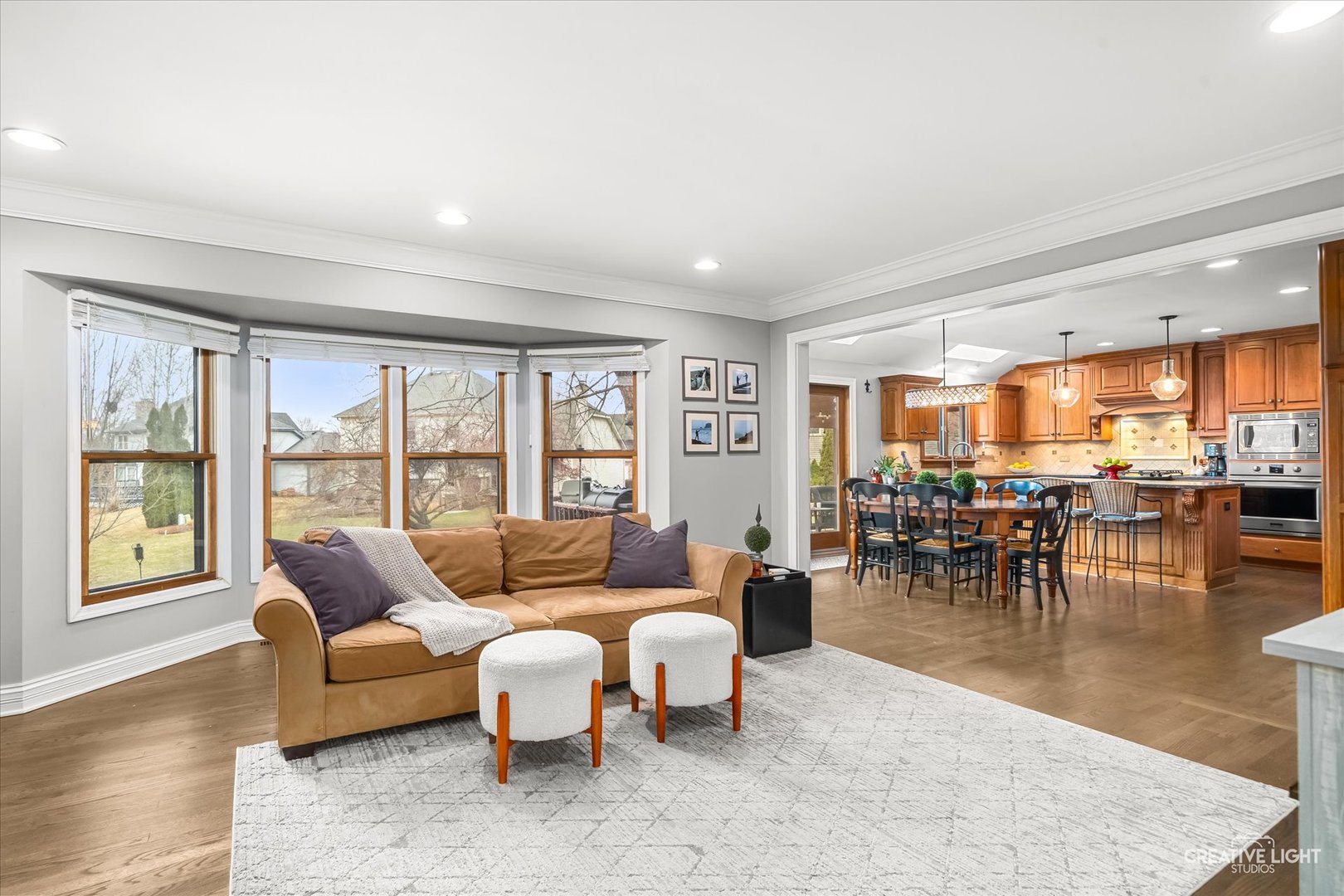 1909 Montclair Drive, Naperville, IL 60565