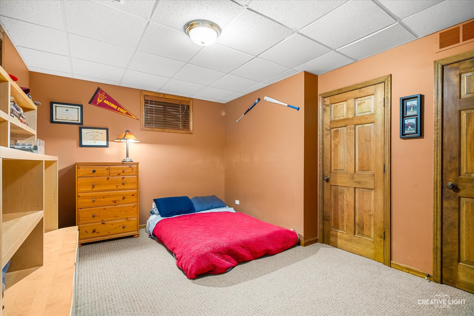 1909 Montclair Drive, Naperville, IL 60565