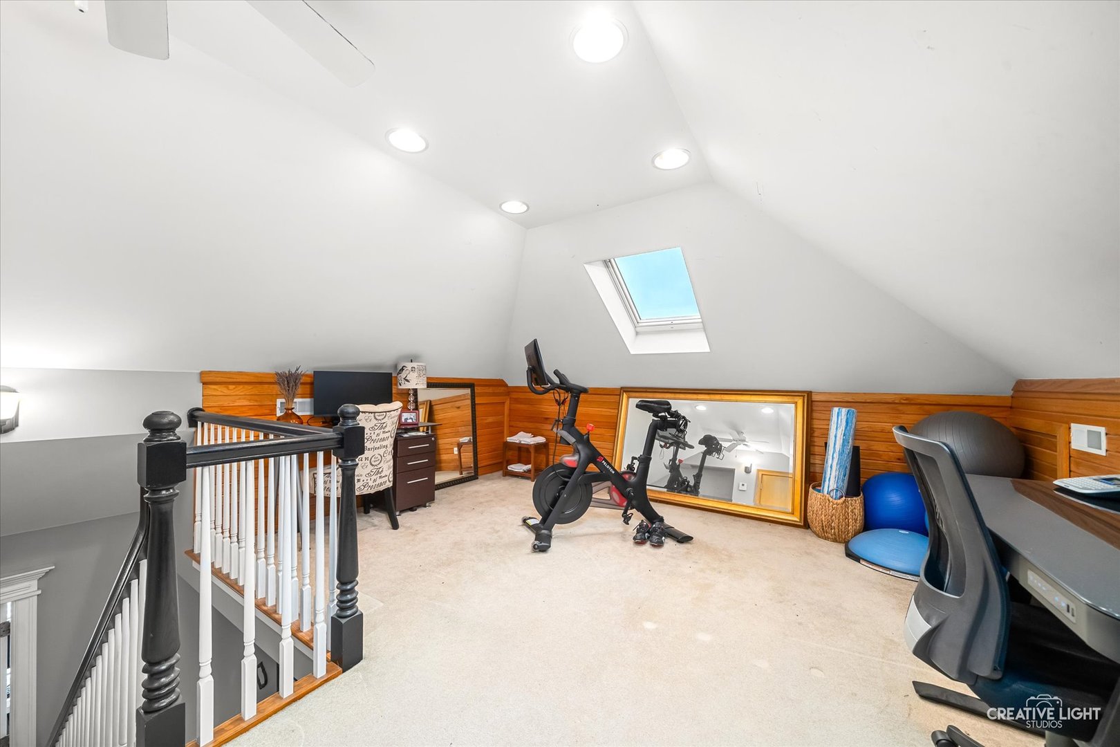 1909 Montclair Drive, Naperville, IL 60565