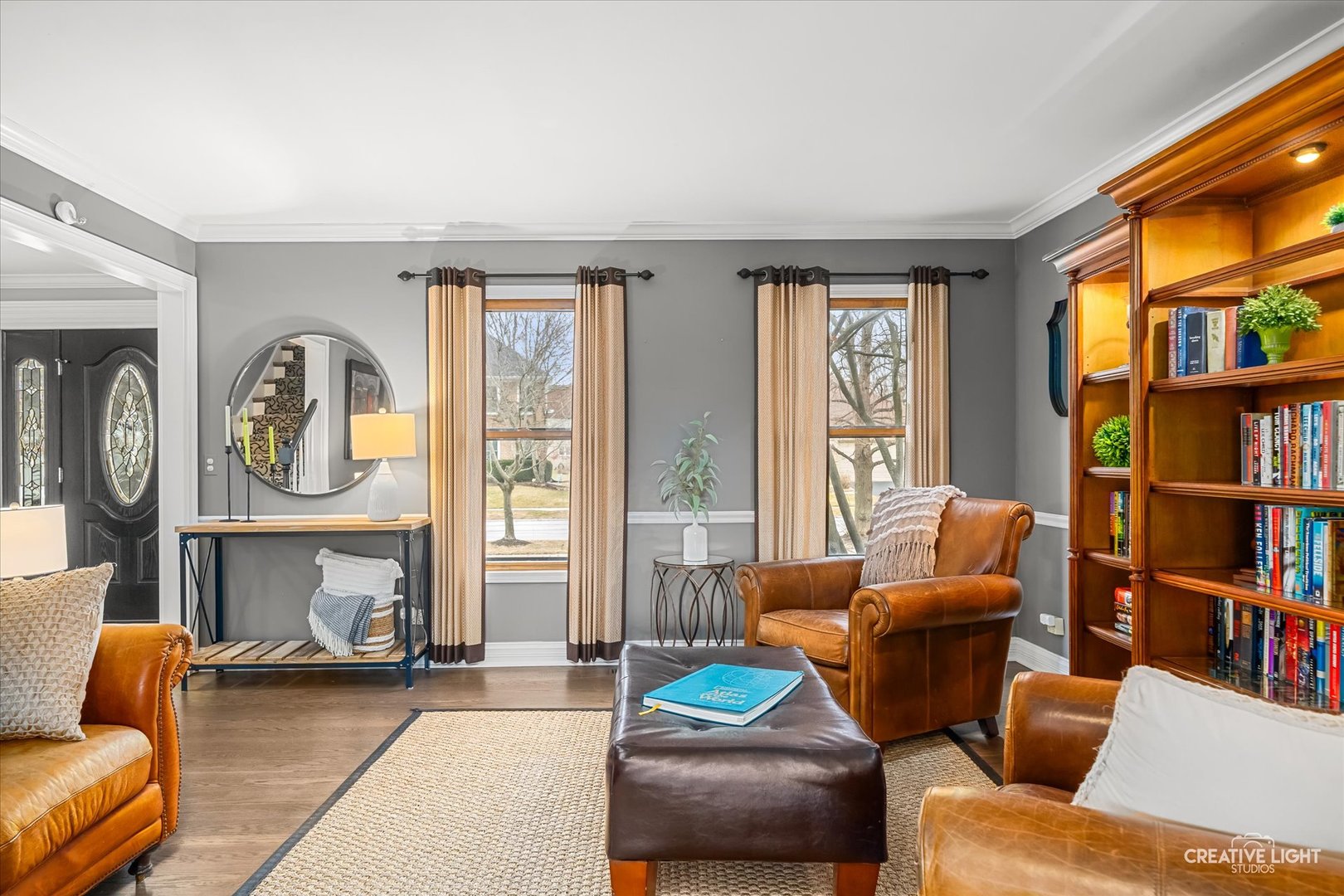 1909 Montclair Drive, Naperville, IL 60565