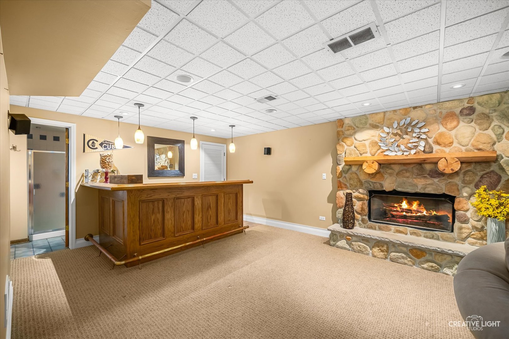 1909 Montclair Drive, Naperville, IL 60565