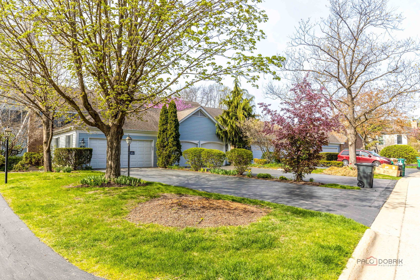 851 Sutton Court #851, Lincolnshire, IL 60069