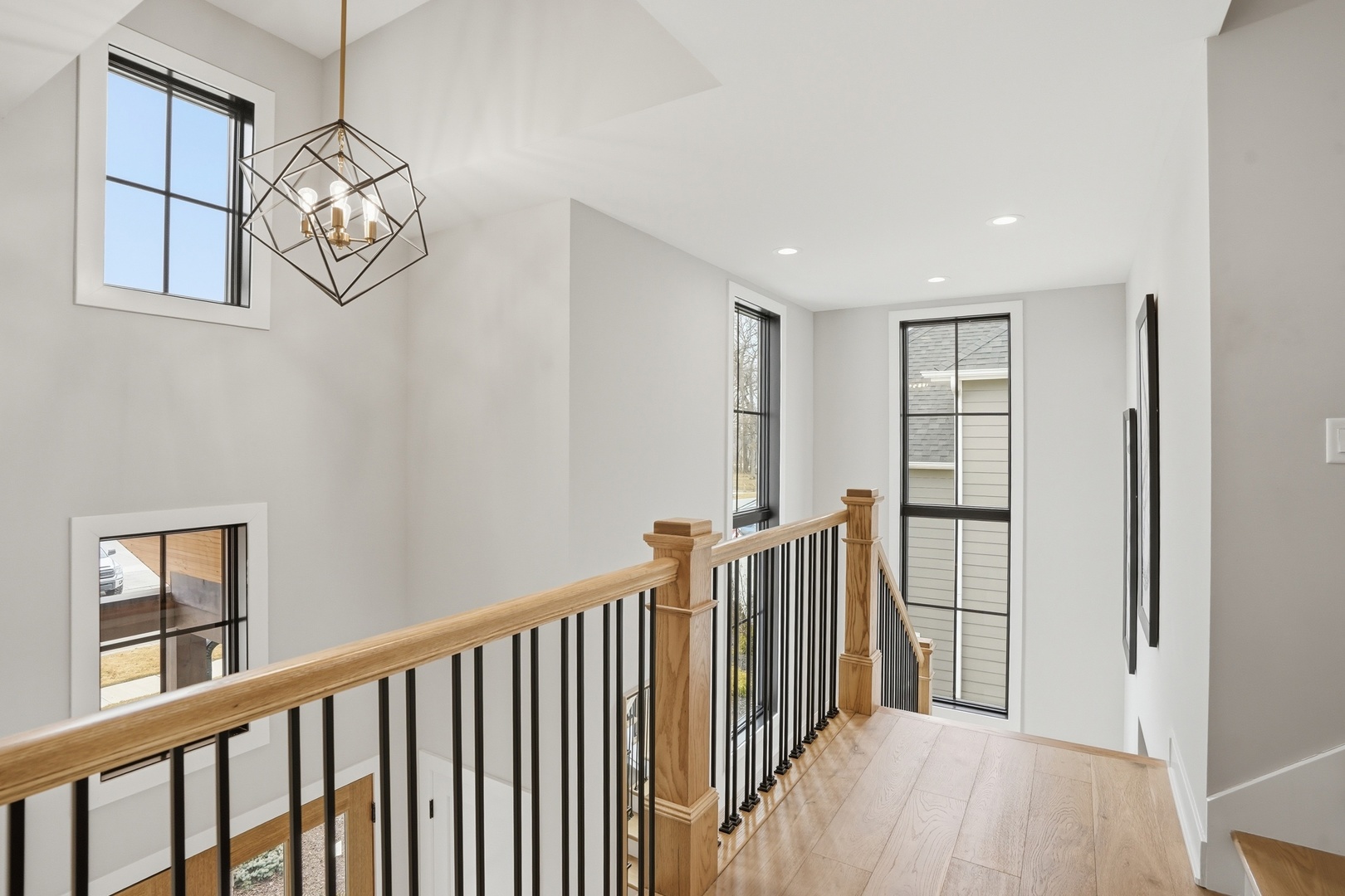 9727 Dunegrass Way, St. John, IN 46373