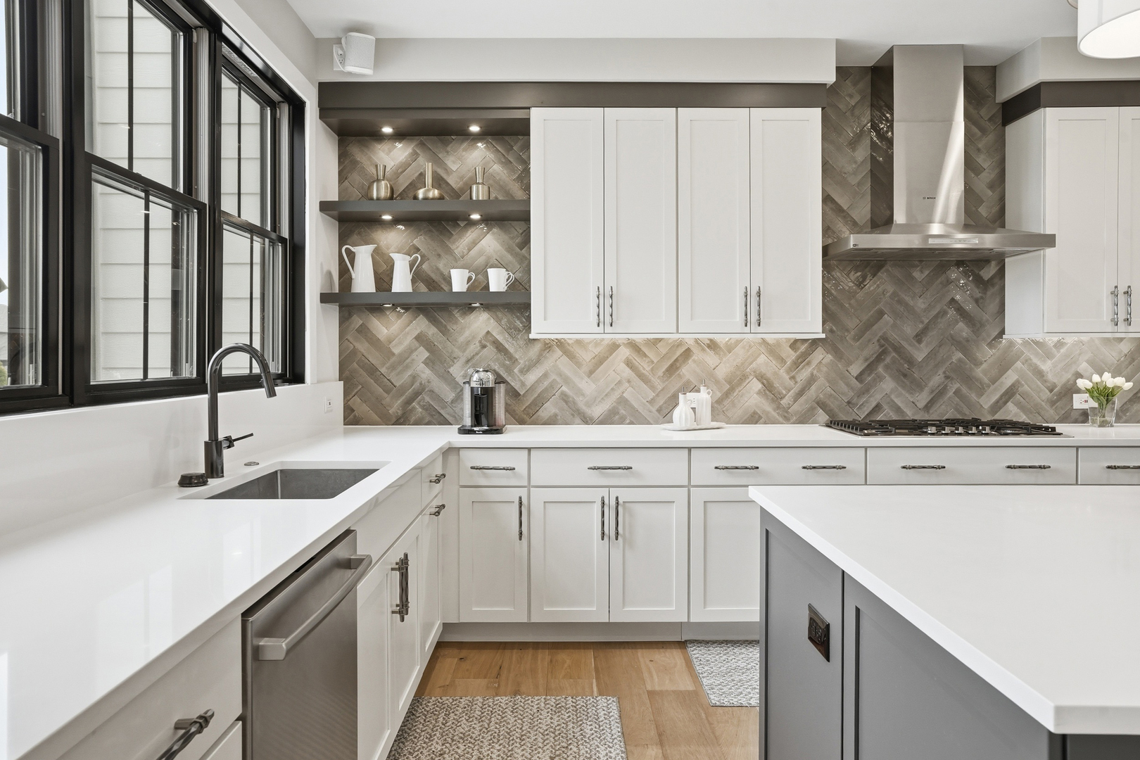 9727 Dunegrass Way, St. John, IN 46373