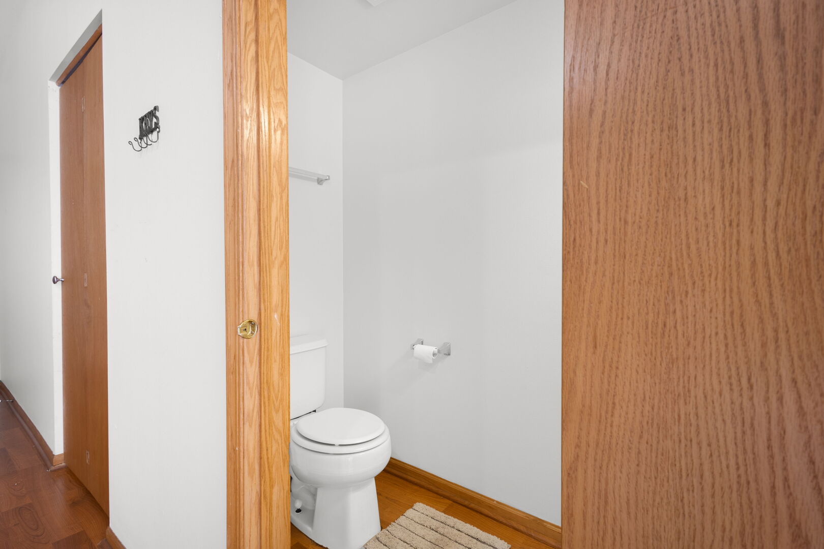 2877 Stonewater Drive #2877, Naperville, IL 60564