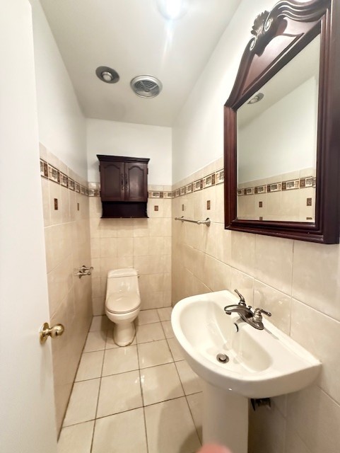 2080 Sutherland Place, Hoffman Estates, IL 60169