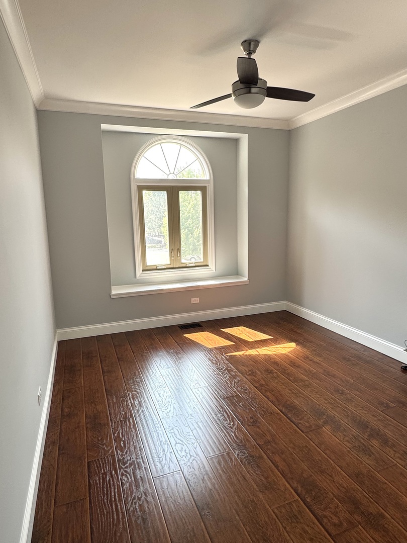 1009 Arbor Court, Mount Prospect, IL 60056