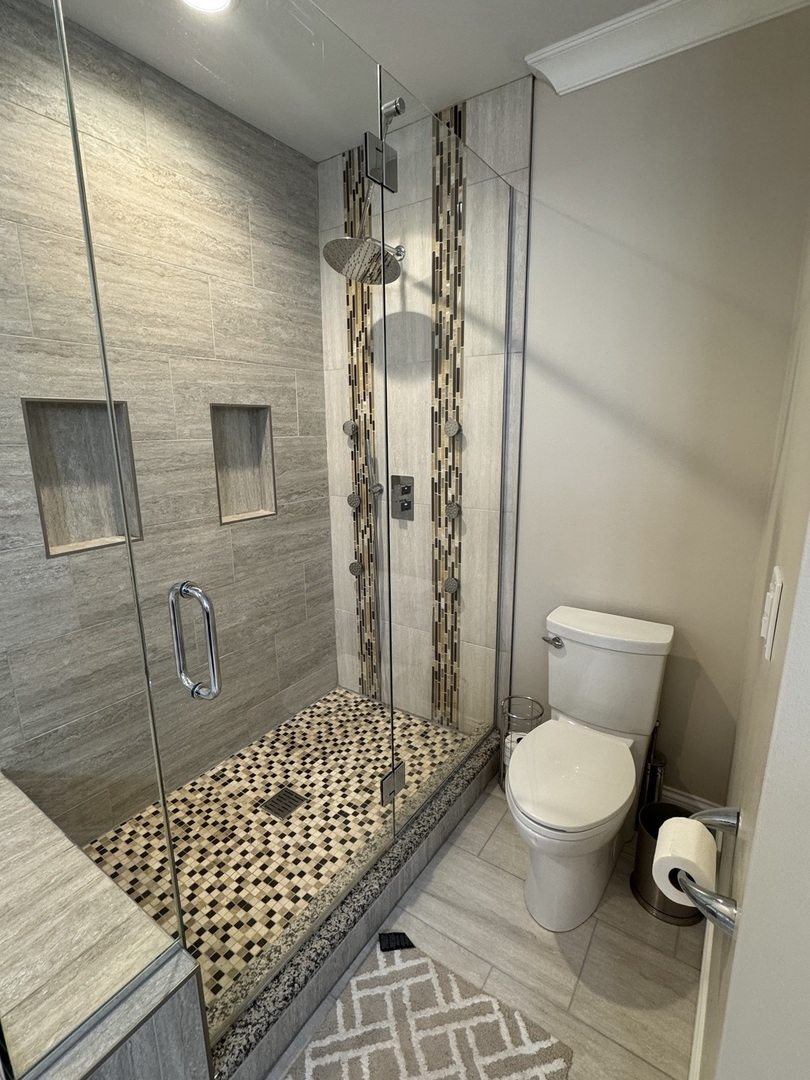 1009 Arbor Court, Mount Prospect, IL 60056